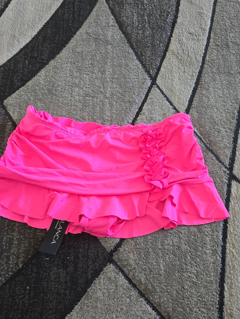 La Blanca Bright Pink Ruffle Swim Skirt Sz 8 Nwt